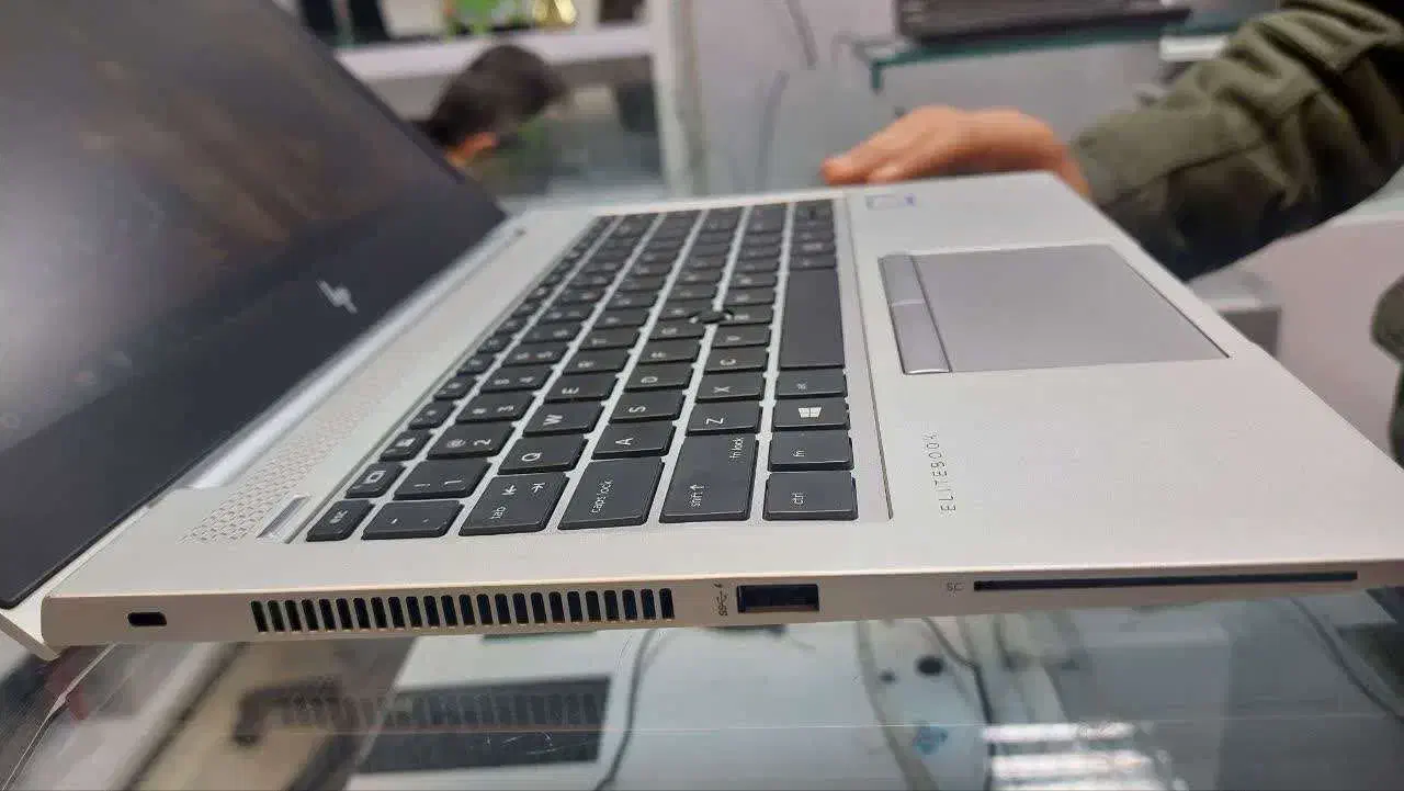 HP EliteBook i7 8550U  رم 8 تا 32   SSD 512|رایانه همراه|قم, بکایی|دیوار