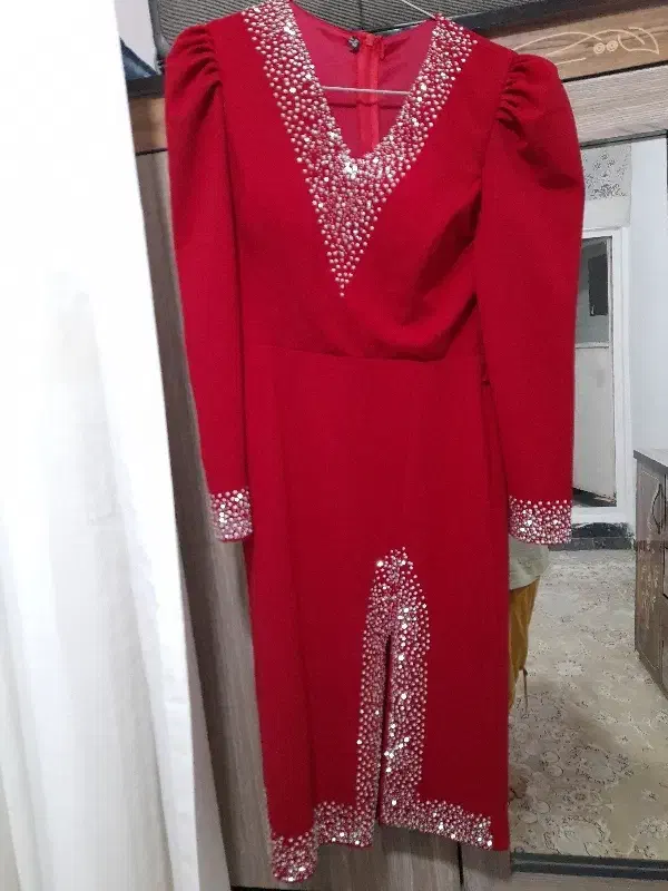 ۳تومن|لباس|پاکدشت, حصار امیر|دیوار