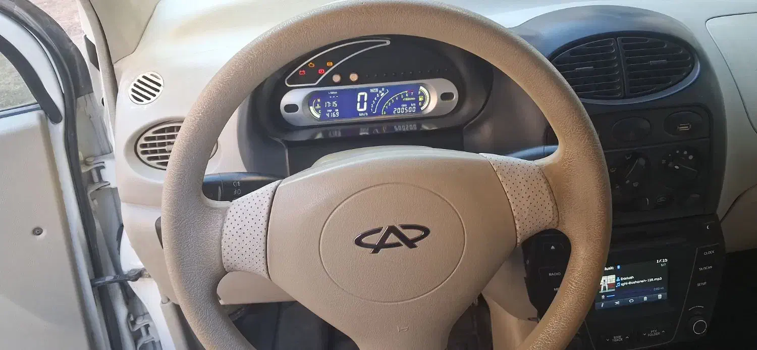 ام وی ام۱۱۰|خودرو سواری و وانت|شیراز, عفیفآباد|دیوار