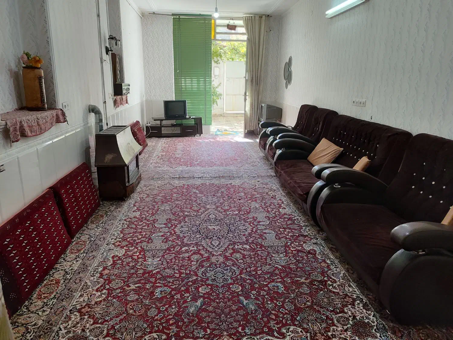منزل مبله|اجارهٔ کوتاه‌مدت آپارتمان و سوئیت|شیراز, دلجو|دیوار