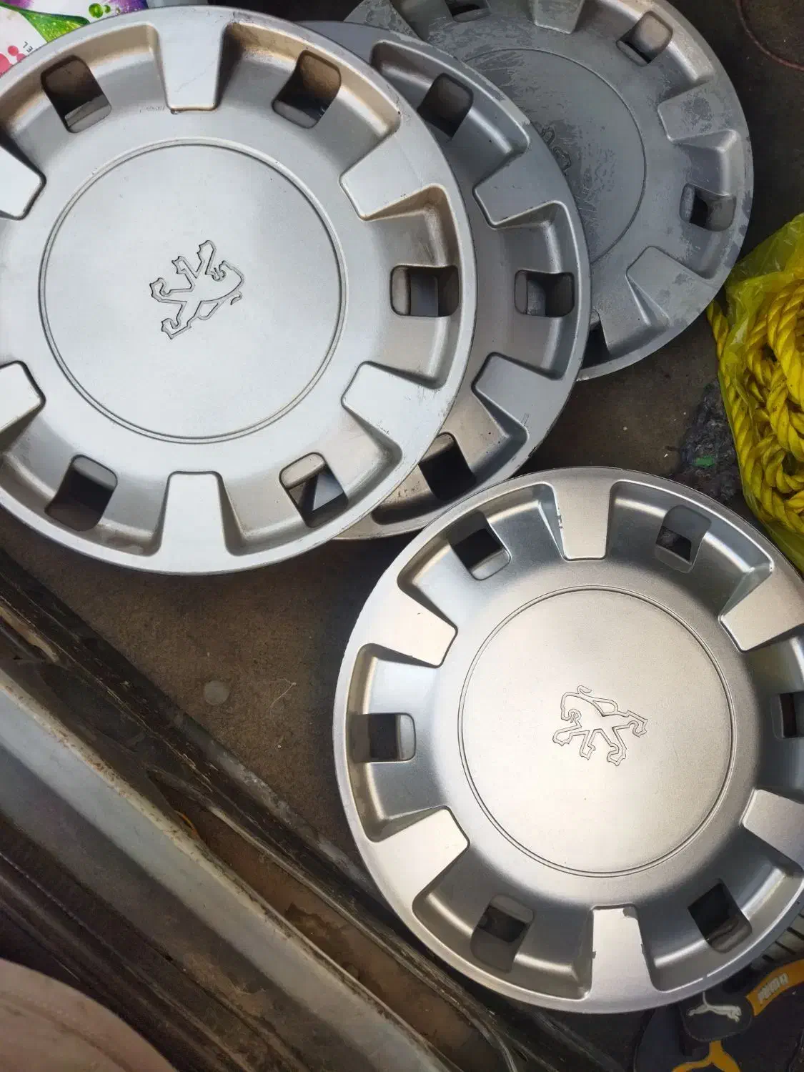 منبع سورن توربویی|قطعات یدکی و لوازم جانبی|اندیشه, اندیشه فاز ۴|دیوار