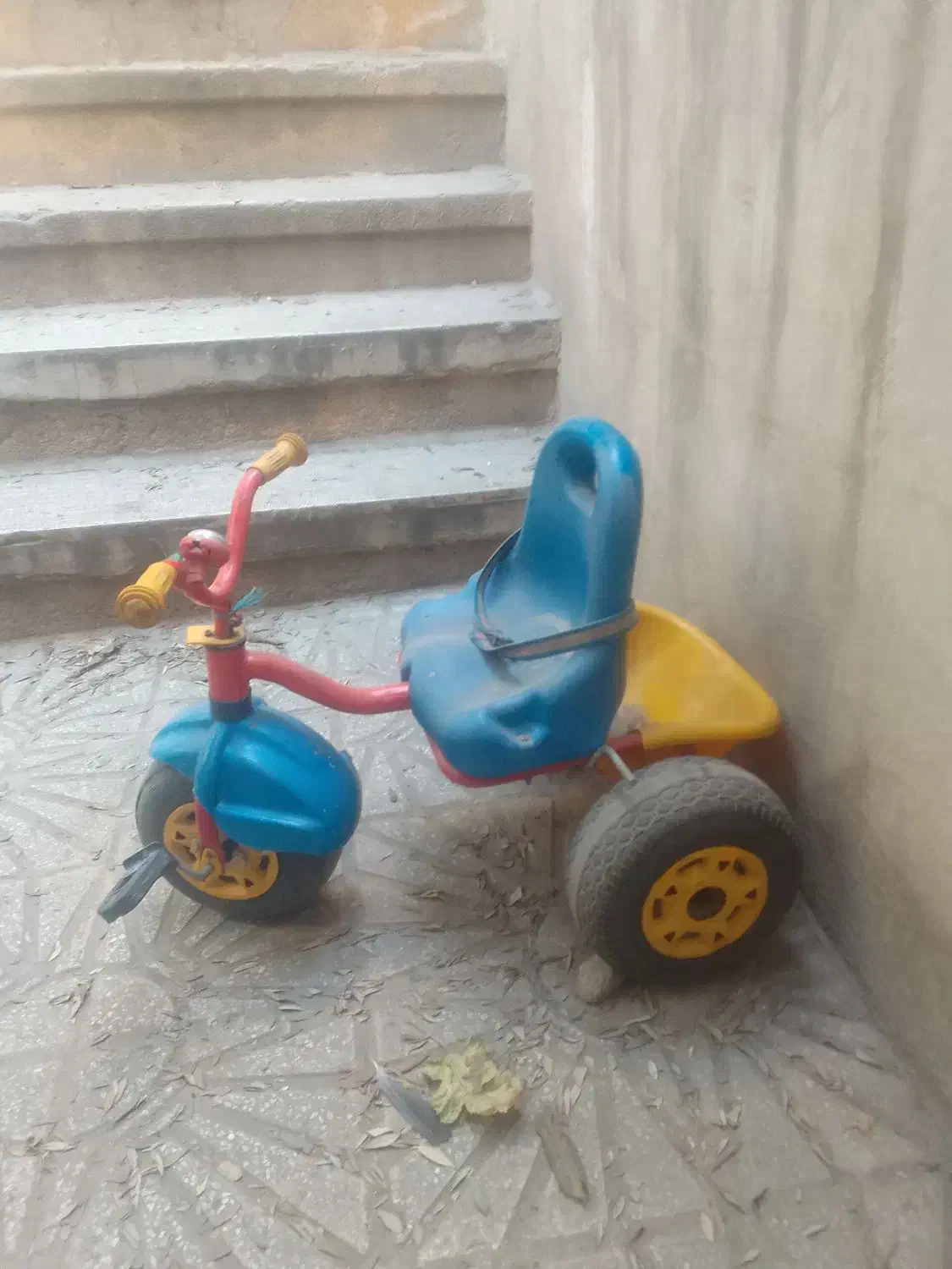 سه چرخه بچه گانه|دوچرخه، اسکیت، اسکوتر|تهران, امیر بهادر|دیوار