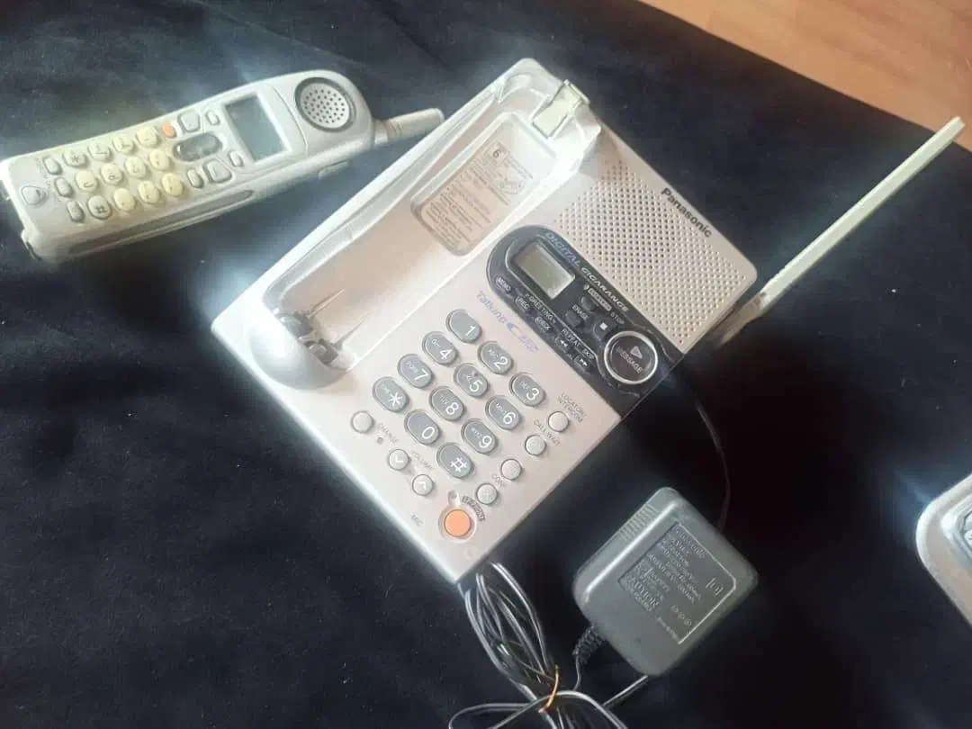 دو مدل گوشی بیسیم پاناسونیک|تلفن رومیزی|گرگان, |دیوار