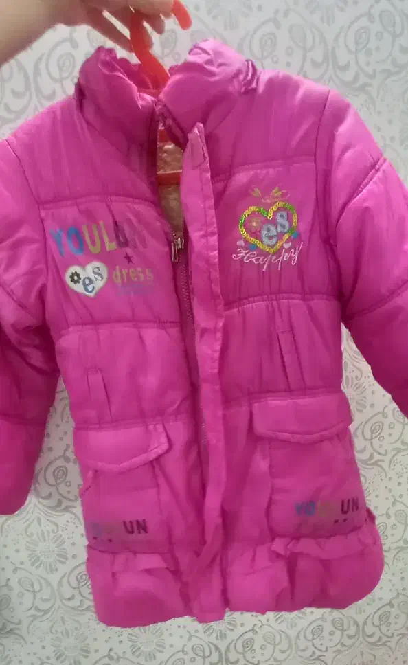 کافشن و پالتو  سالم|کفش و لباس بچه|لنگرود, |دیوار