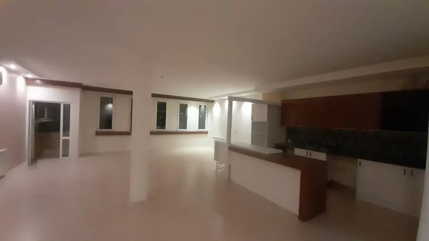 مشاور،هنرستان،نسترن،۱۴۵متر۳خواب نوساز فول امکانات|اجارهٔ آپارتمان|مشهد, نیروی هوایی|دیوار