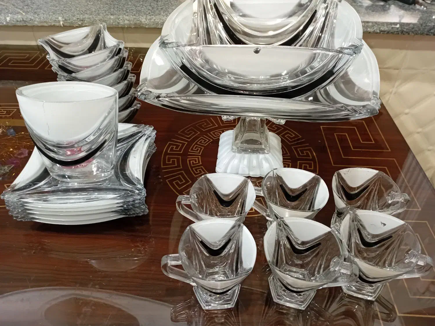 ظرف پذیرایی|ظروف سرو و پذیرایی|بندر گناوه, |دیوار