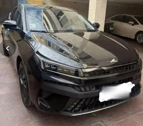 KMC j7 مشکی 1402|خودرو سواری و وانت|تهران, جنتآباد جنوبی|دیوار