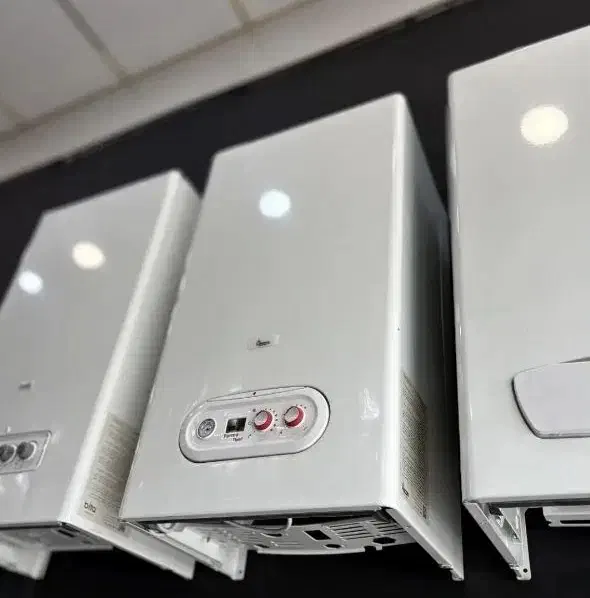 پکیچ رادیاتورلورچ زیرقیمت کارخانه(پخش عمده افشاری)|آبگرمکن، پکیج، شوفاژ|زنجان, |دیوار