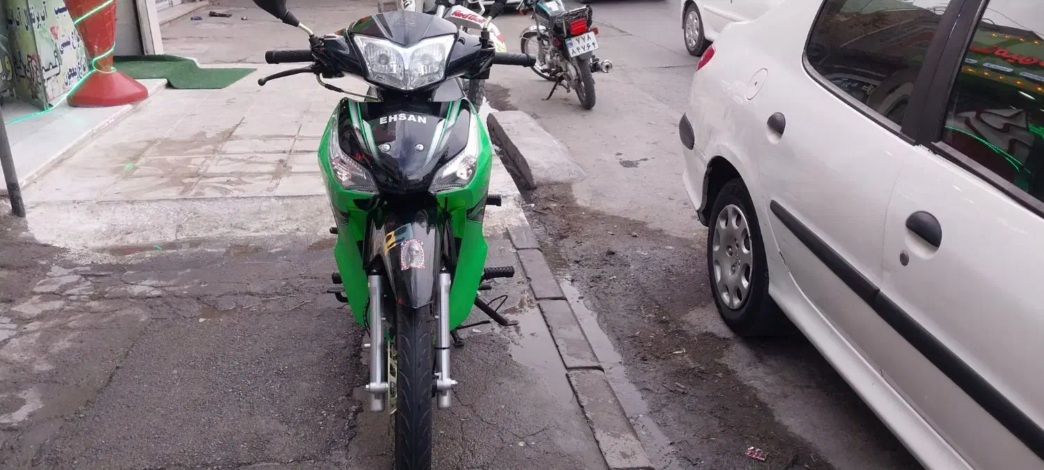 موتور احسان بی کلاج|موتورسیکلت|مشهد, خواجه ربیع|دیوار