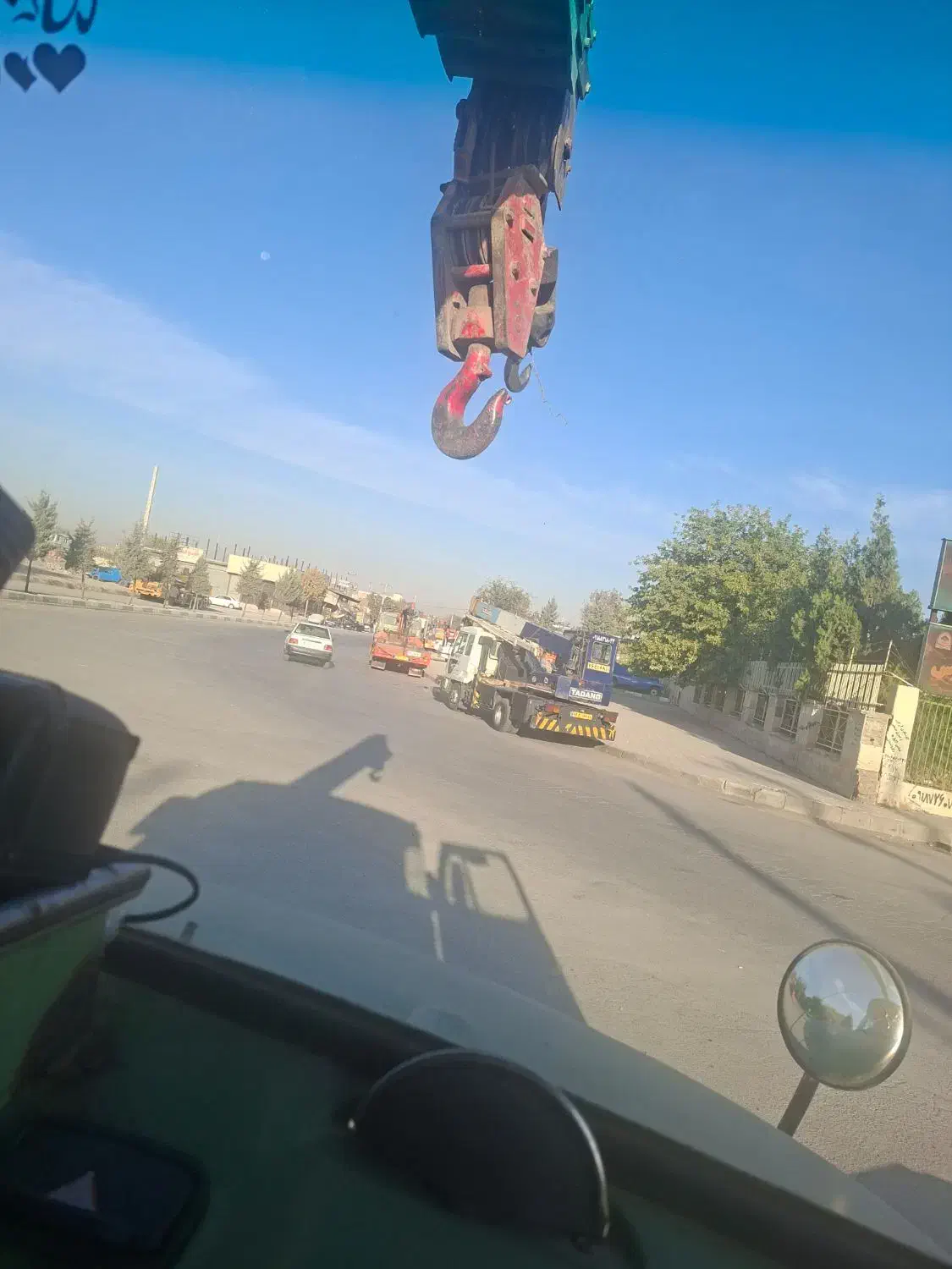 اجاره جرثقیل ۷تن و۲۰تن و کفی (سلطانی)|خدمات حمل و نقل|کرمانشاه, |دیوار