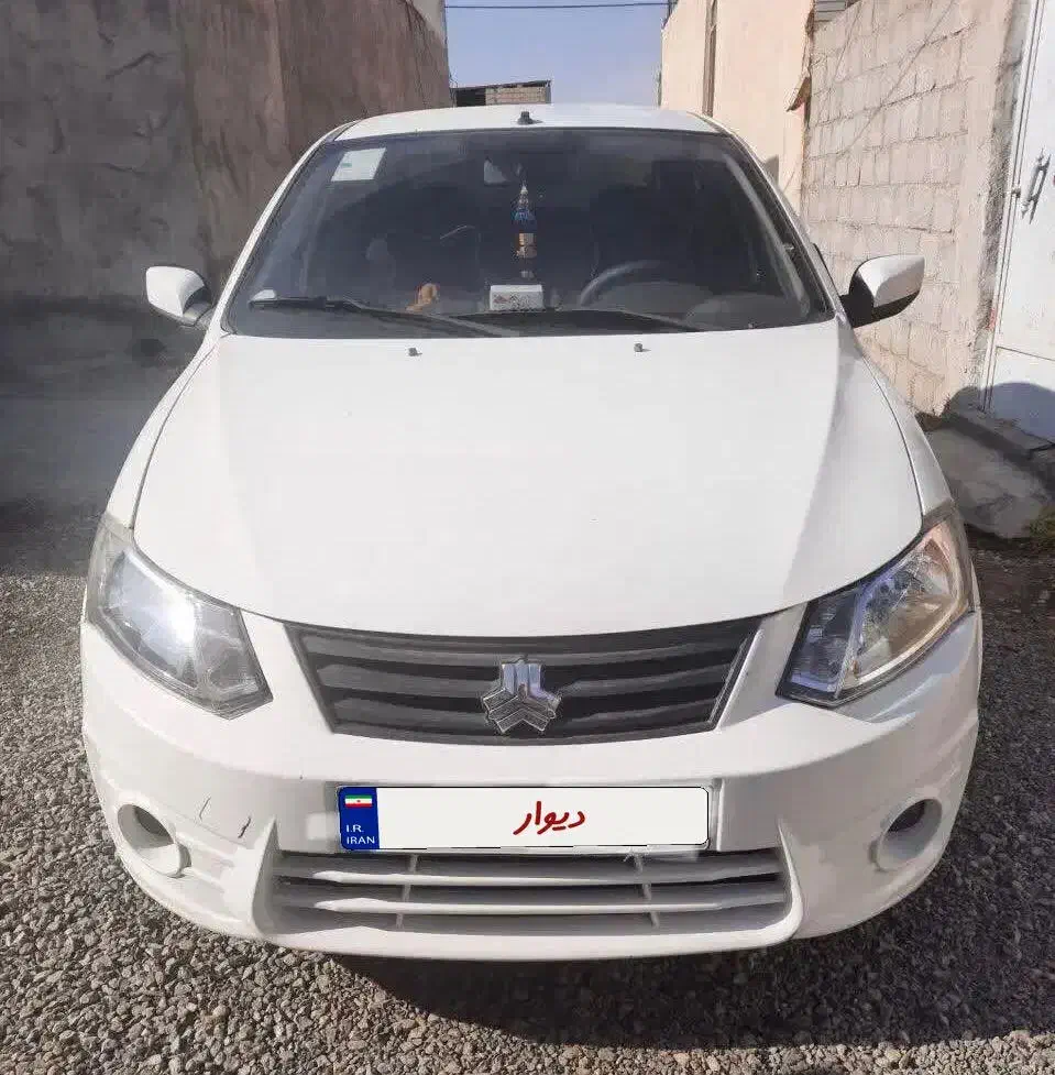 ساینا سفید مدل 1400|خودرو سواری و وانت|مبارکه, |دیوار