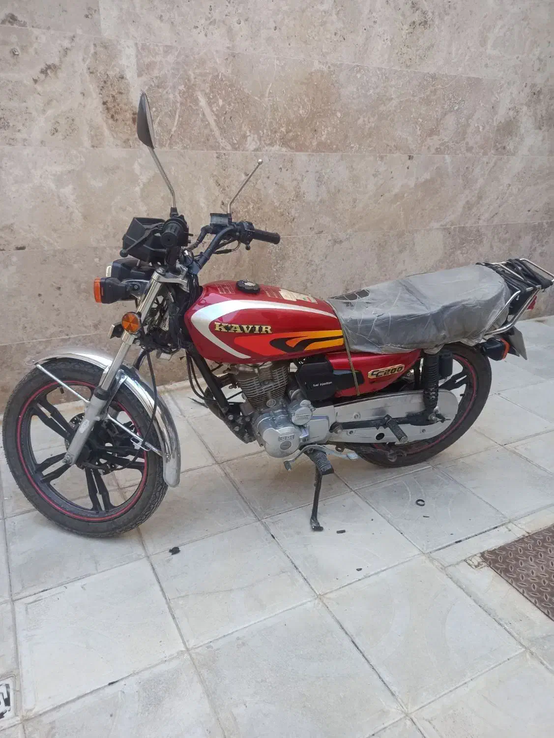 موتور سیکلت ۲۰۰ مدل ۱۳۹۷ ترخیص و استفاده سال ۱۳۹۸|موتورسیکلت|مراغه, |دیوار