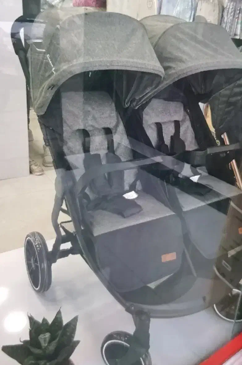 کالسکه کودک  دوقلو|کالسکه و لوازم جانبی|مشهد, بهشت|دیوار