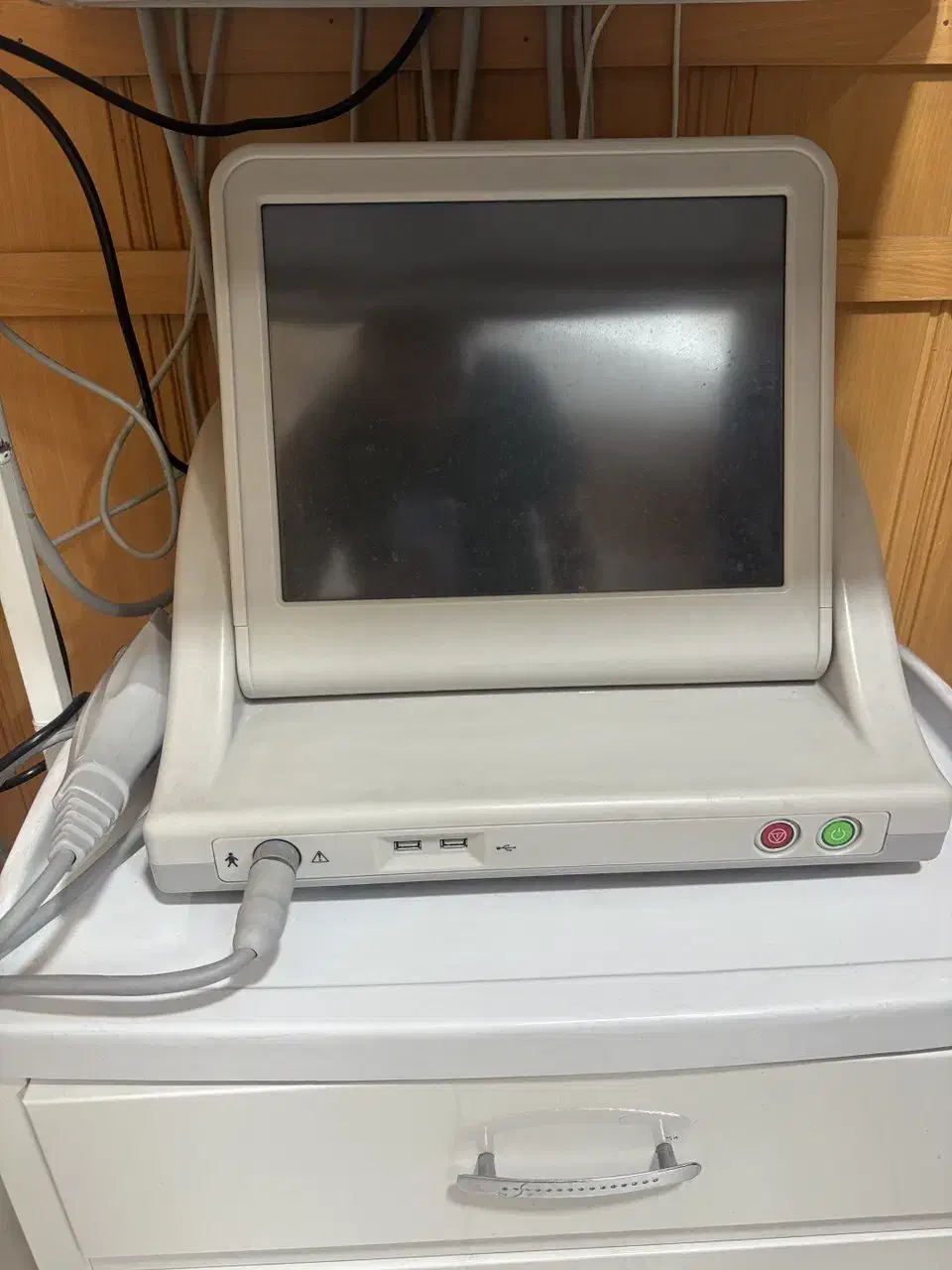 هایفو فشیال لیزر تخت زیبایی کوتر مانیتور فور اکسیژ|آرایشی، بهداشتی، درمانی|زنجان, |دیوار