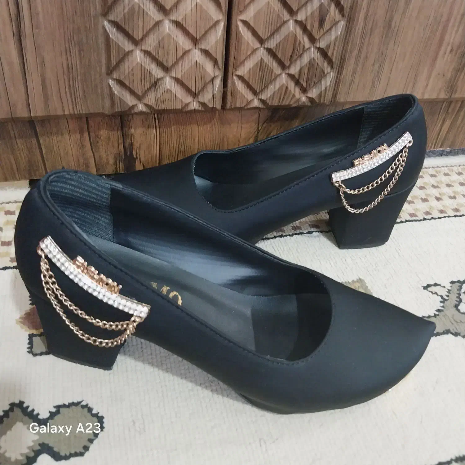 کفش مجلسی هم رسمی ۳۰۰هزارتومان|کیف، کفش، کمربند|شیراز, کوزه گری|دیوار