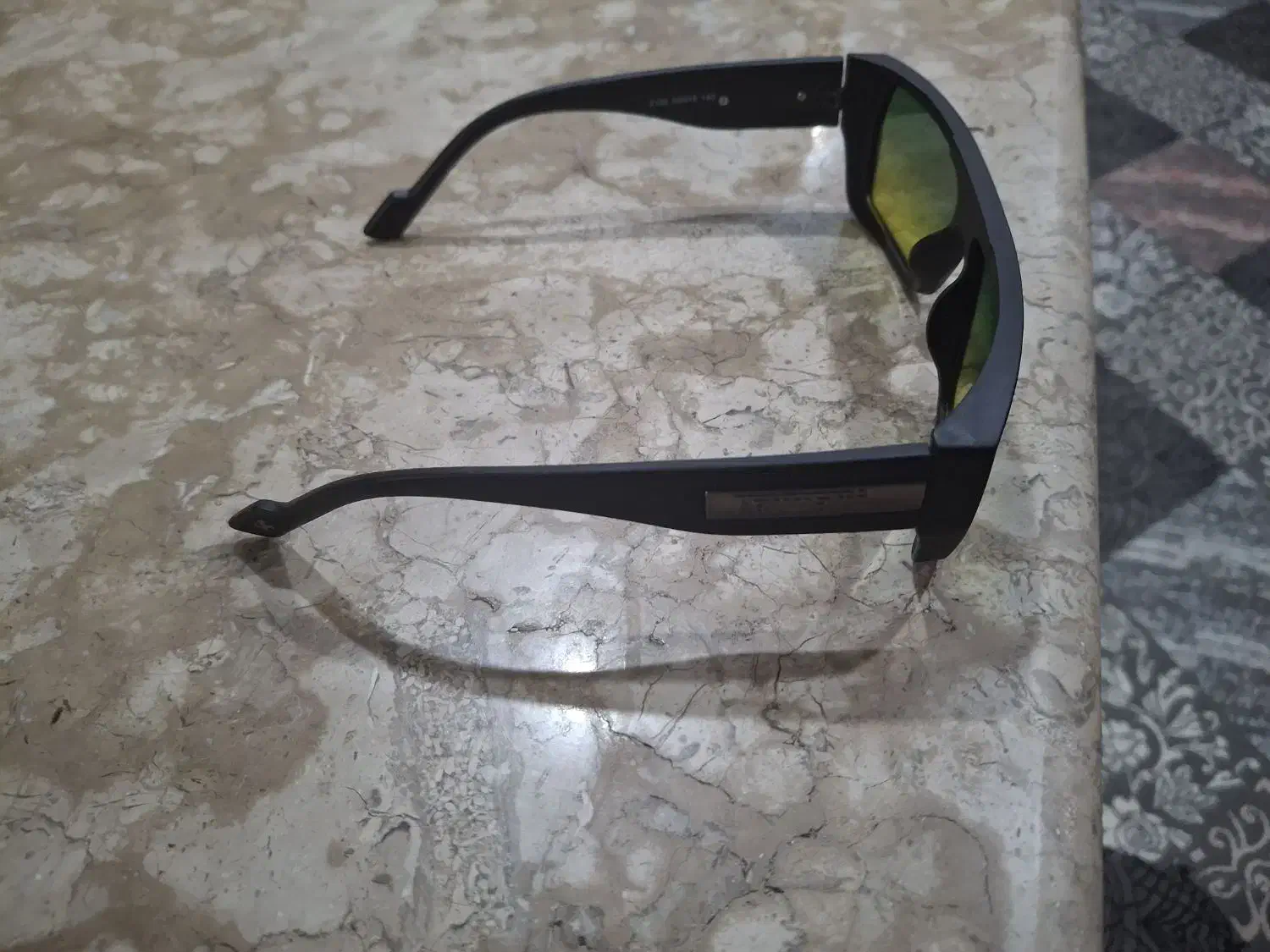 عینک دودی|زیورآلات و اکسسوری|یزد, |دیوار