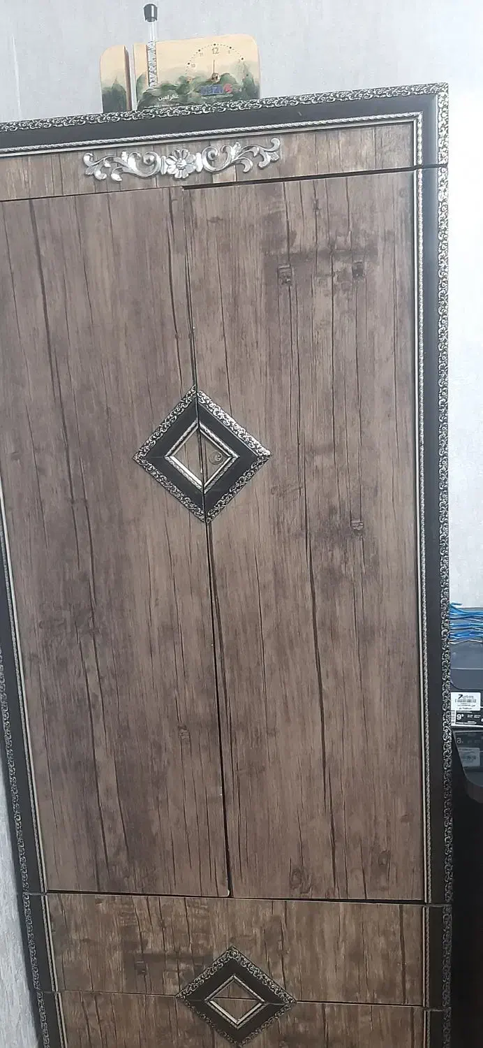 کمد|مبلمان خانگی و میز عسلی|قم, سراجه (۱۵ خرداد)|دیوار