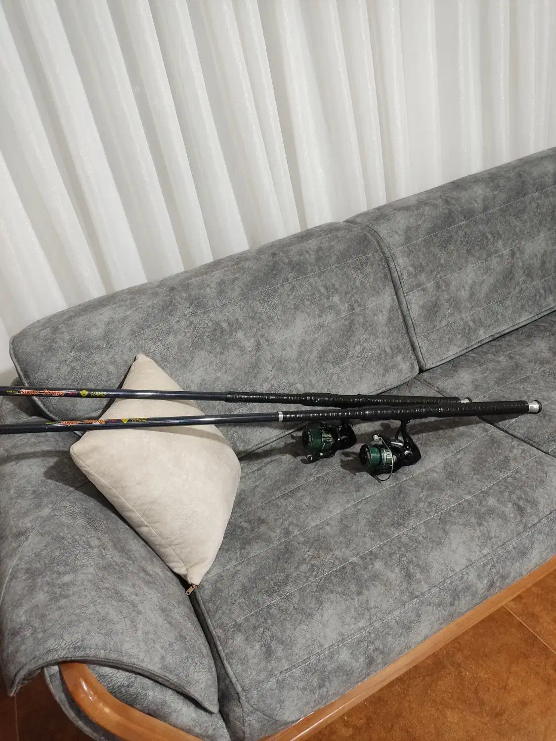 چوب و چرخ ماهیگیری|ماهیگیری|کرمانشاه, |دیوار