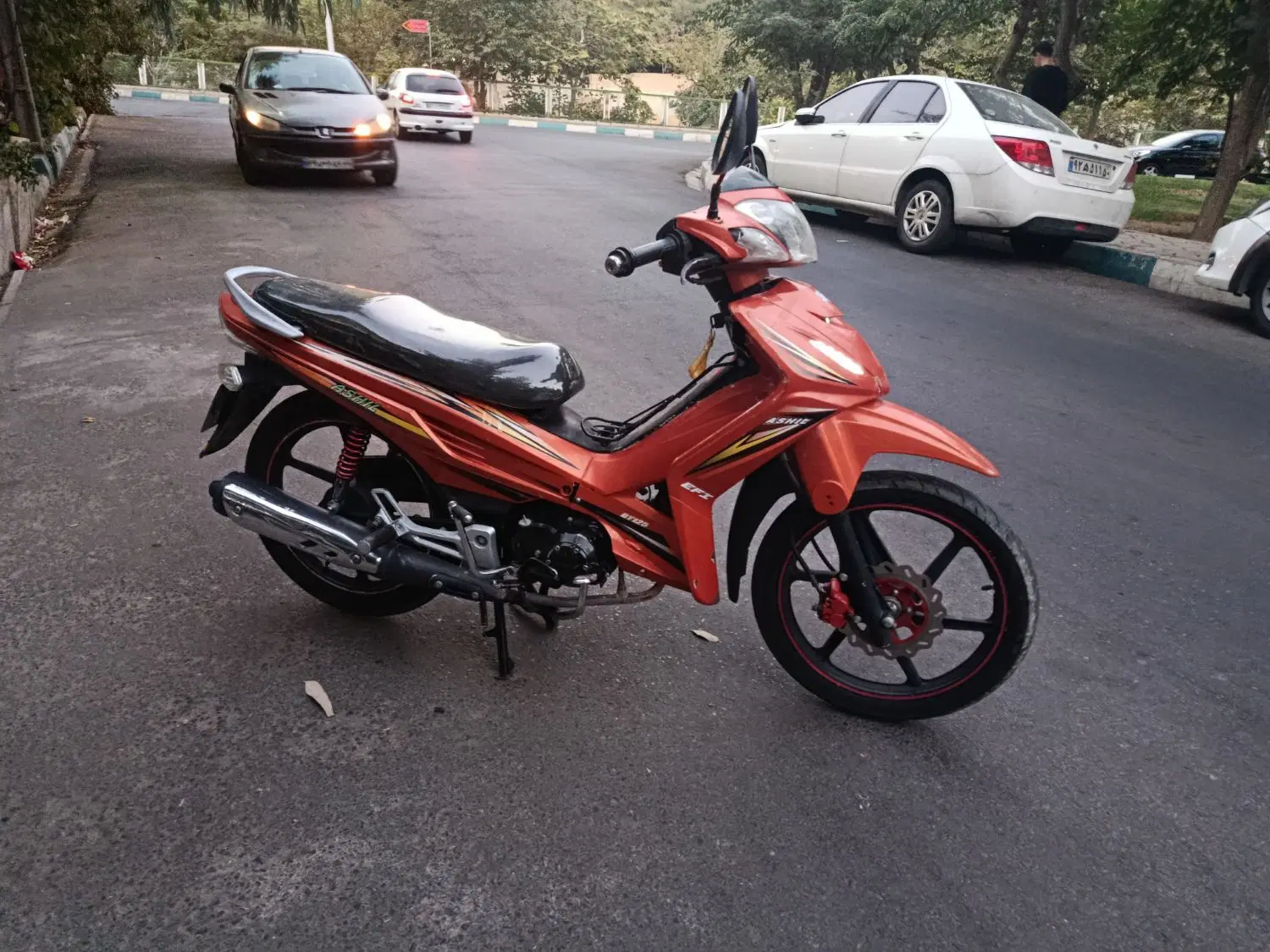 ویو 96|موتورسیکلت|تهران, دریا|دیوار