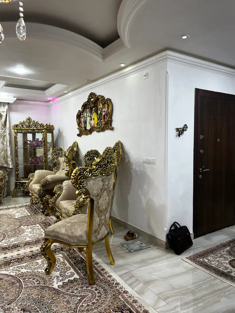 مبلمان|مبلمان خانگی و میز عسلی|هشتگرد, شهرک بهشت|دیوار