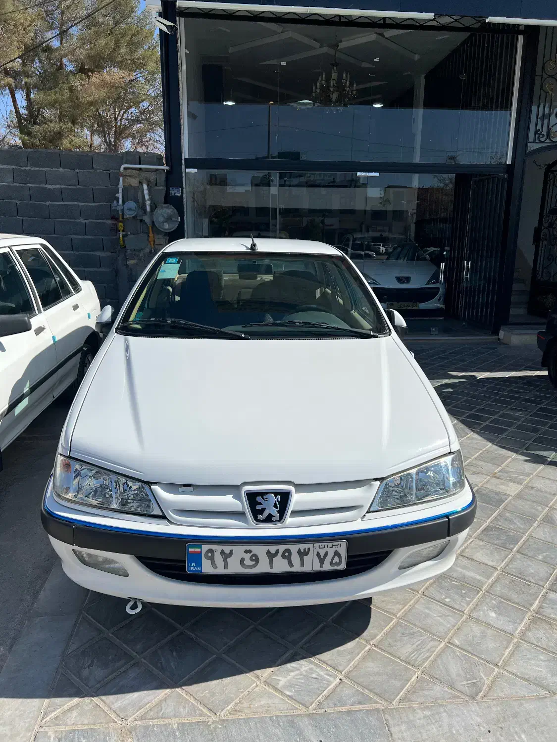 پارس سفید مدل ۴۰۱|خودرو سواری و وانت|بیرجند, |دیوار