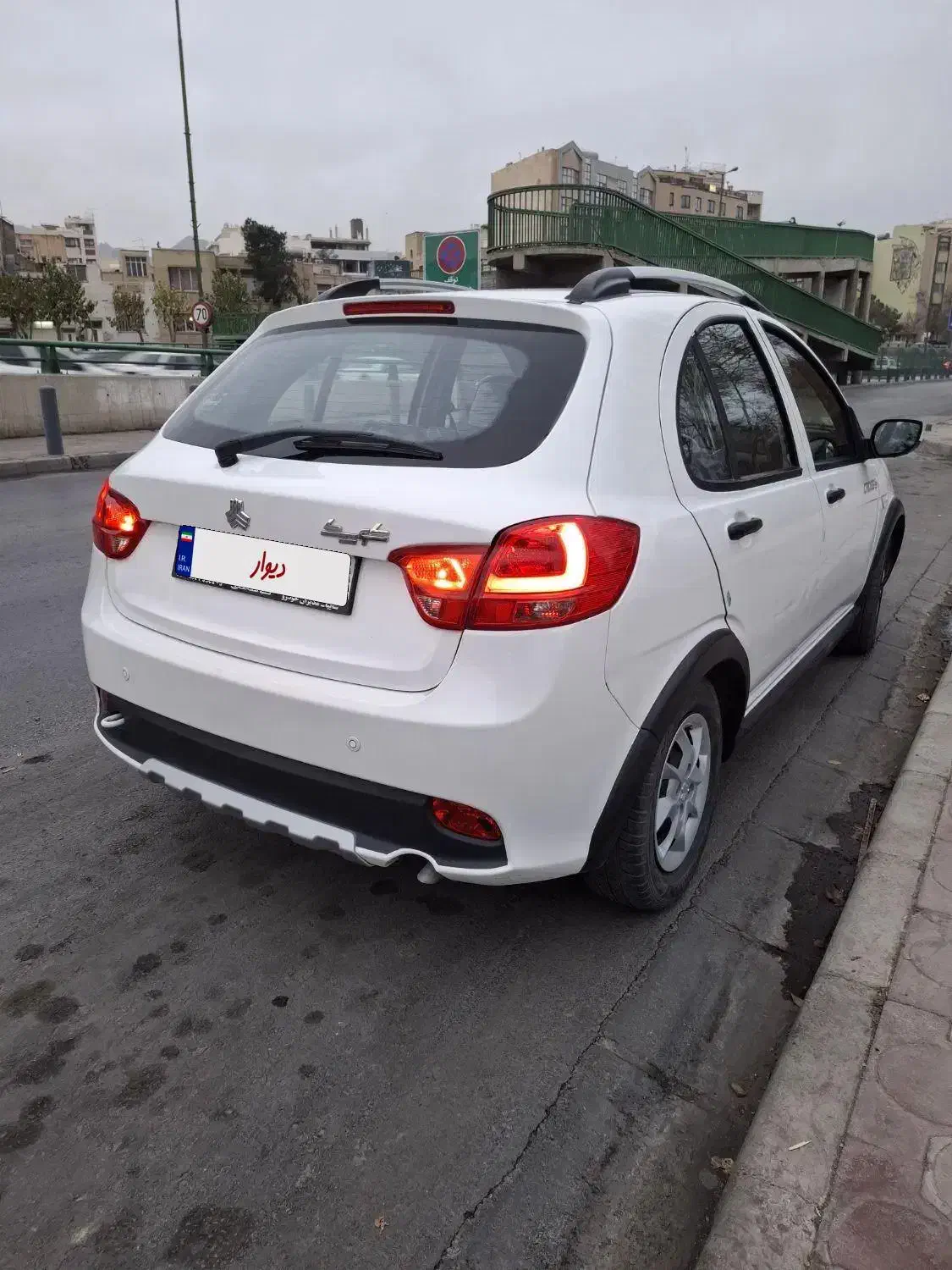 کوییک بدونه رنگ ۳۰ تا کاردر حد صفر|خودرو سواری و وانت|اصفهان, باغ دریاچه|دیوار