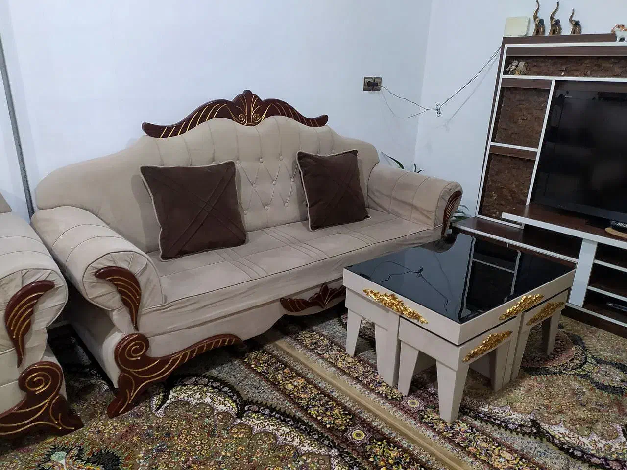 مبل و جلو مبلی|مبلمان خانگی و میز عسلی|بانه, |دیوار