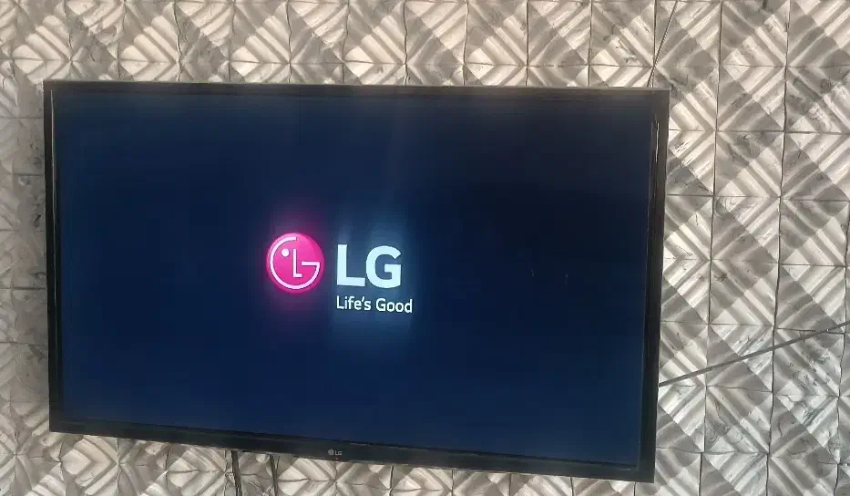 تلویزیون ال ای دی 43اینچ|تلویزیون و پروژکتور|فردیس, شهرک شهید حسینی|دیوار