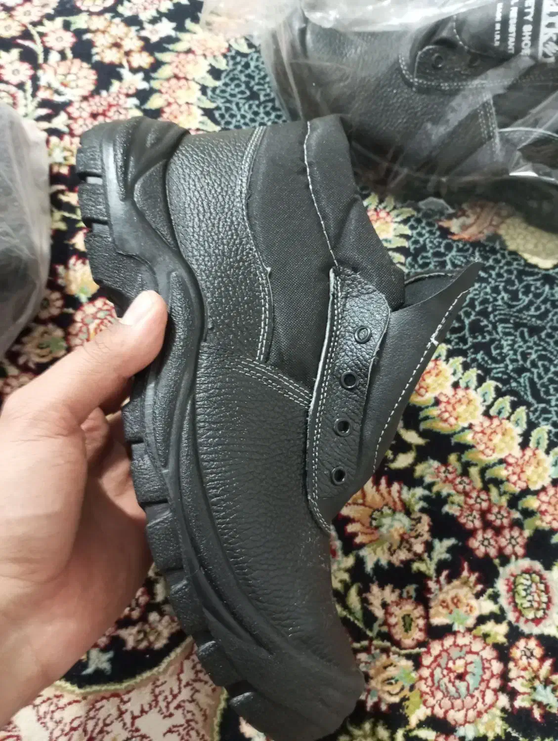 کفش کار|کیف، کفش، کمربند|شاهرود, |دیوار