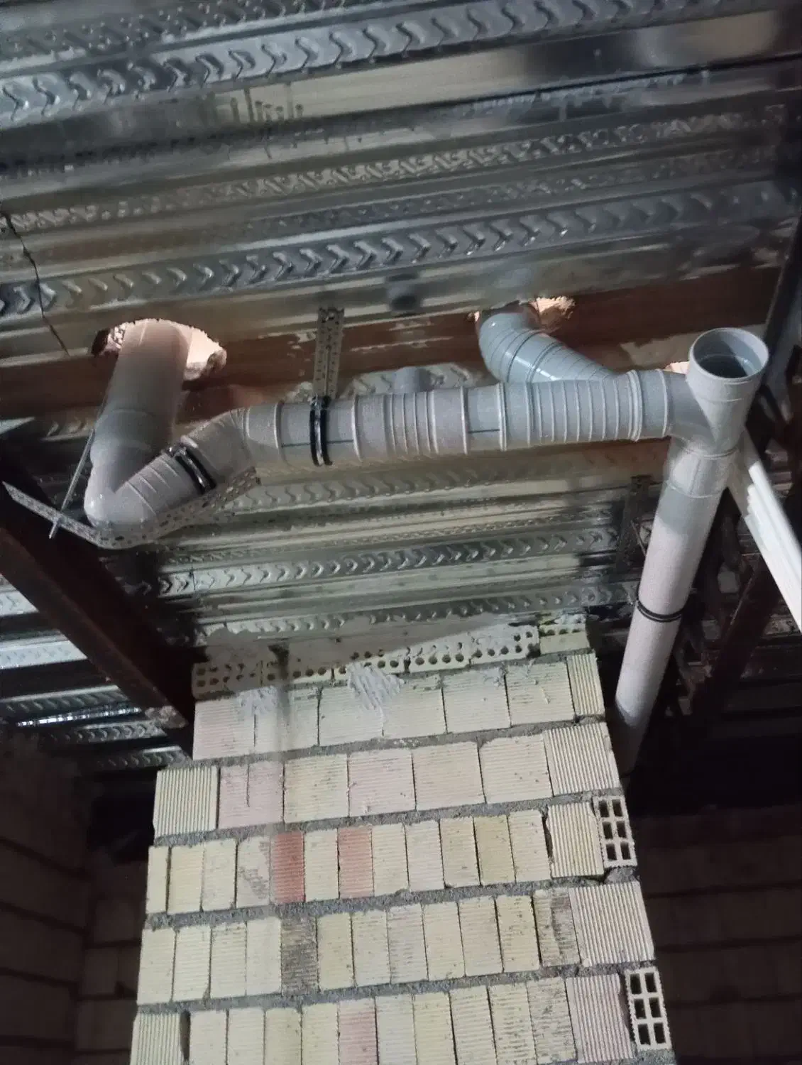 اجرای صفر تا صد تاسیسات آب فاضلاب پکیج|خدمات پیشه و مهارت|الیگودرز, |دیوار