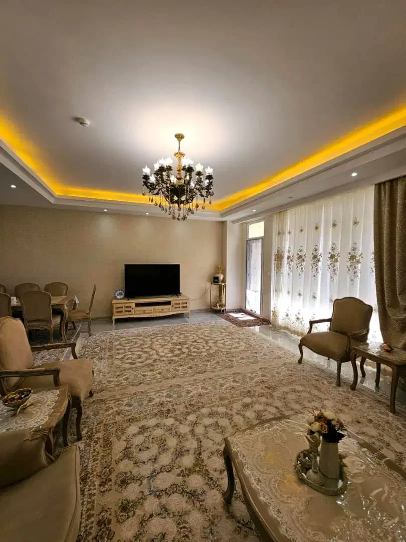 کاسبی/160متر رو به نما رو به آفتاب/2پارکینگ|فروش آپارتمان|کرج, عظیمیه|دیوار