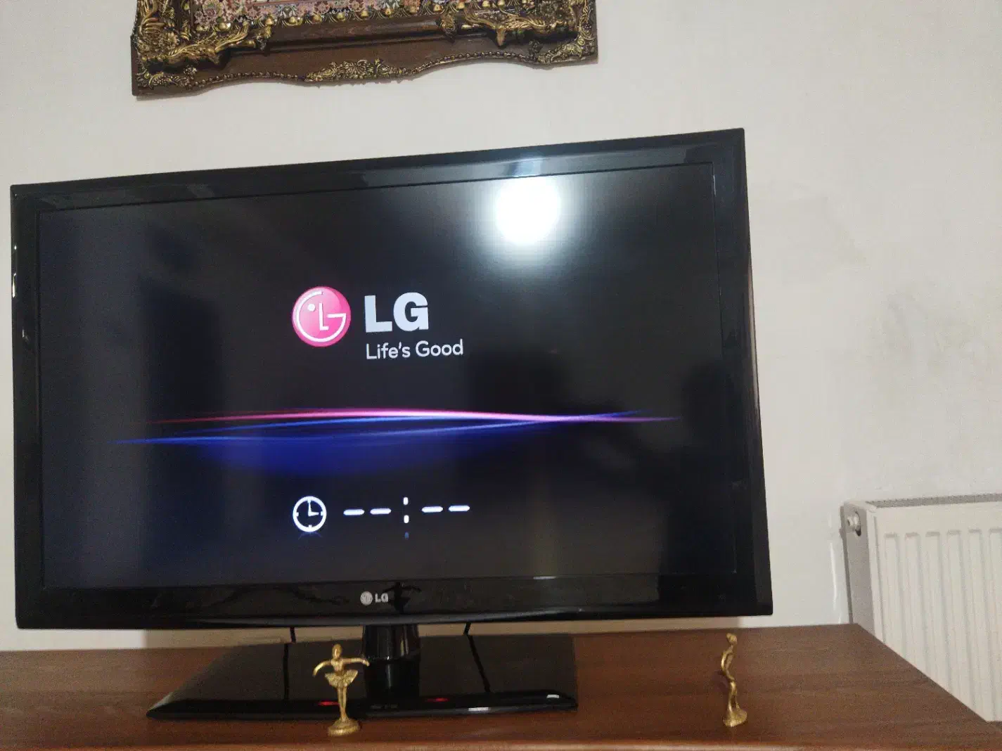 تلویزیون|تلویزیون و پروژکتور|رباطکریم, رباطکریم|دیوار