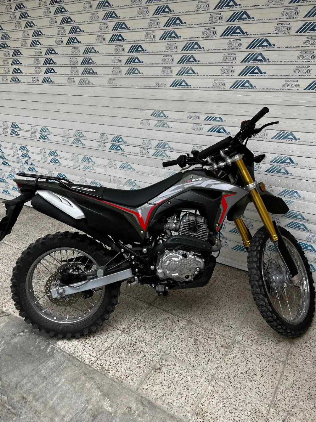 تریل باسل ۱۴۰۴|موتورسیکلت|مشهد, شهید بهشتی|دیوار