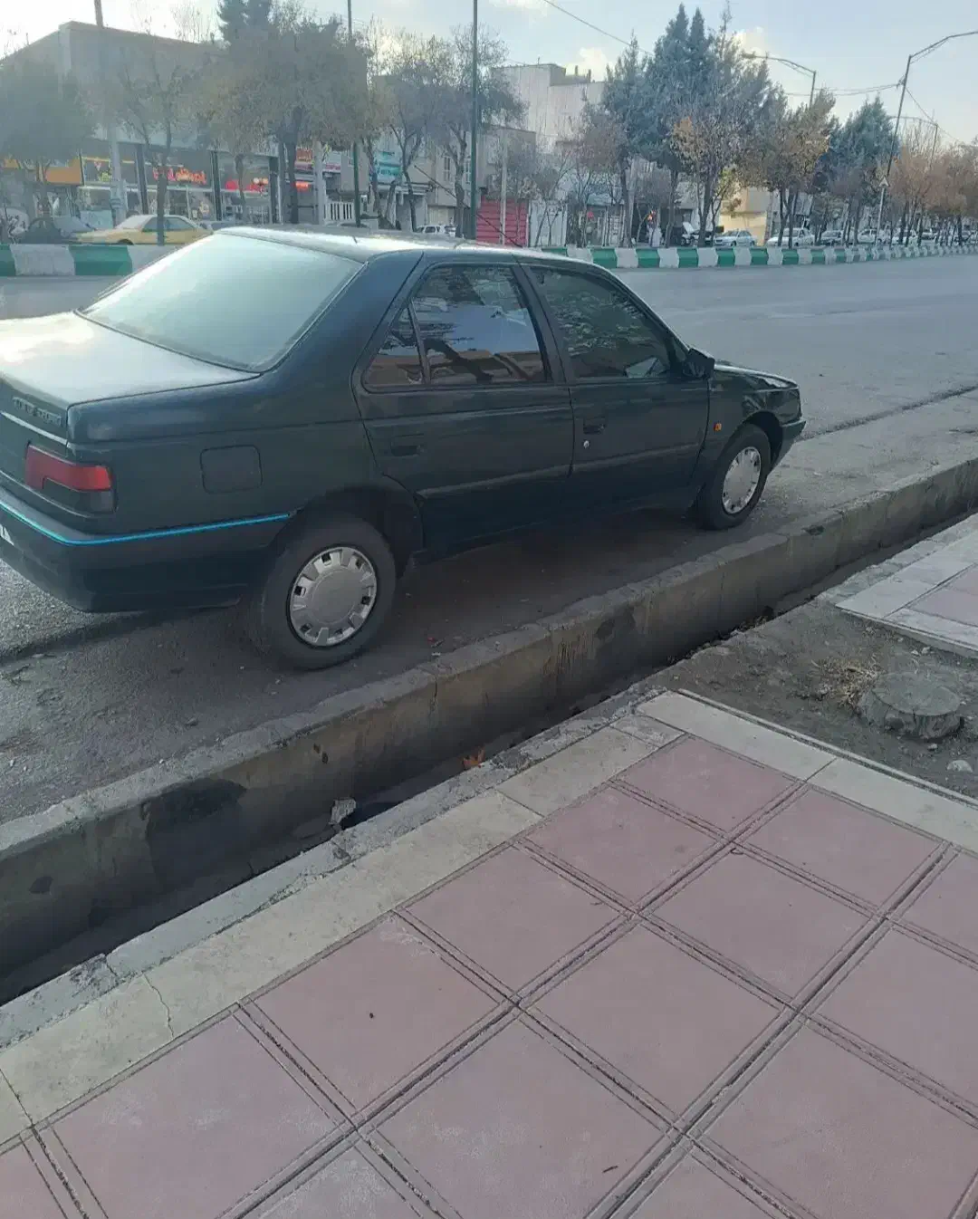 ۴۰۵مدل ۸۴|خودرو سواری و وانت|ملارد, |دیوار