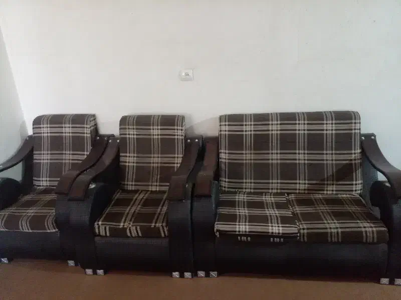 مبل|میز و صندلی غذاخوری|ساوه, |دیوار