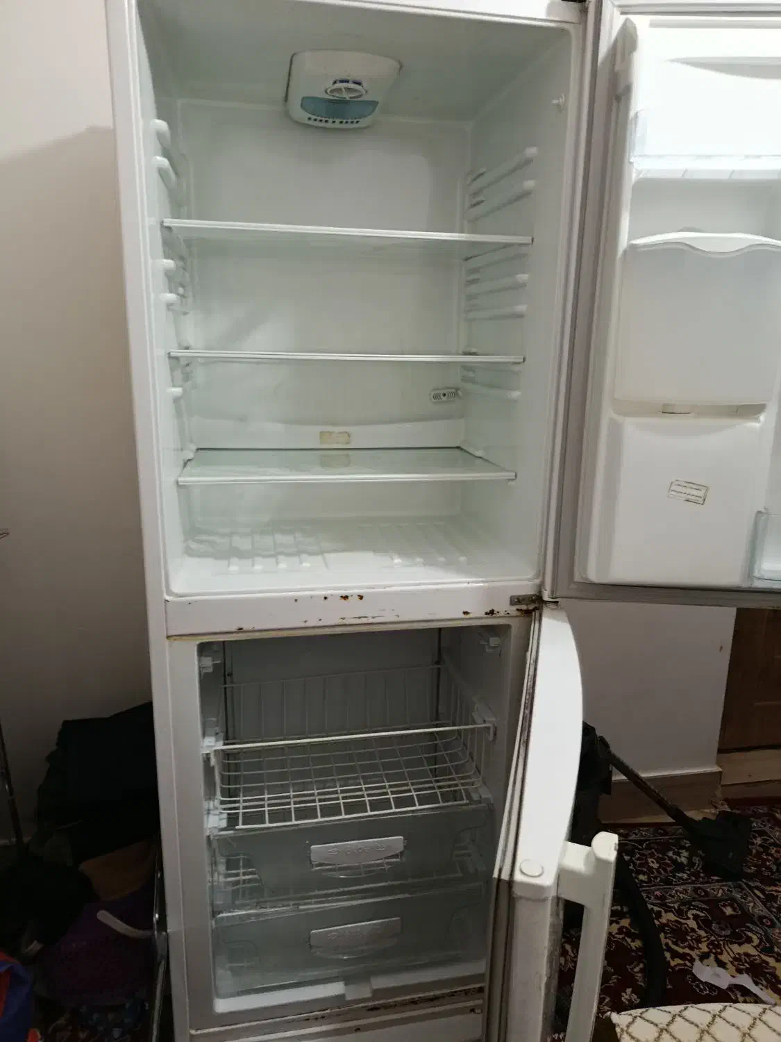 یخچال‌فلیزر|یخچال و فریزر|قائن, |دیوار