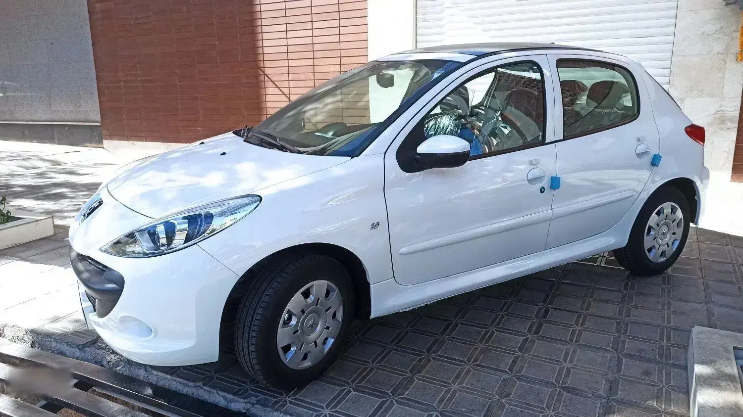 پژو 207 پانا پلاس قالپاق|خودرو سواری و وانت|بیرجند, |دیوار