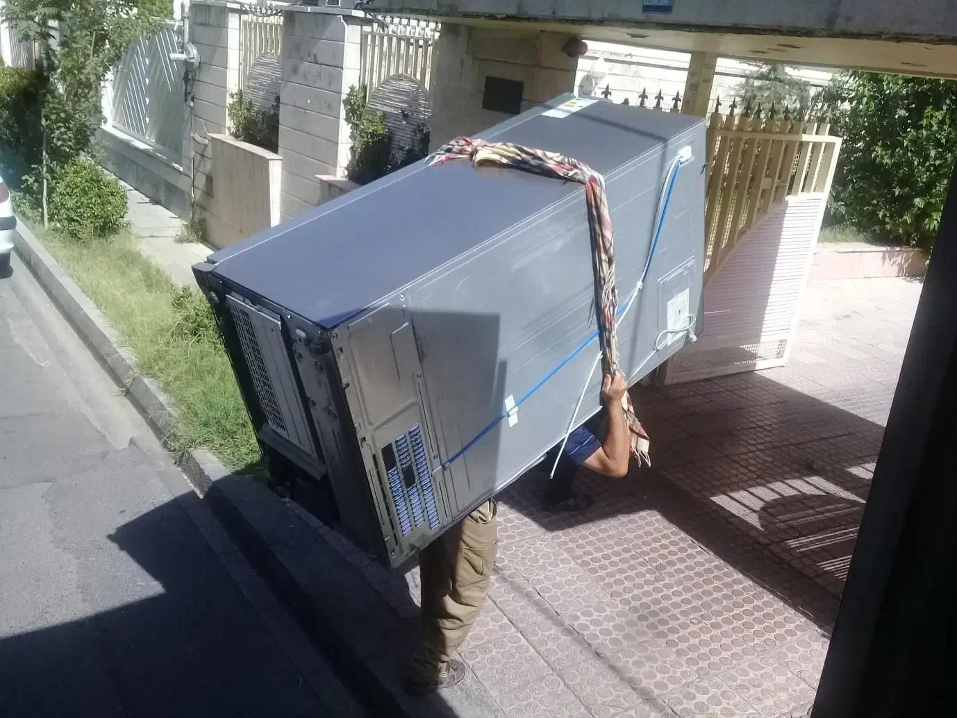 خدمات جابه‌جایی تخصصی اثاثیه اسباب کشی تخلیه کارگر|خدمات حمل و نقل|بیرجند, |دیوار