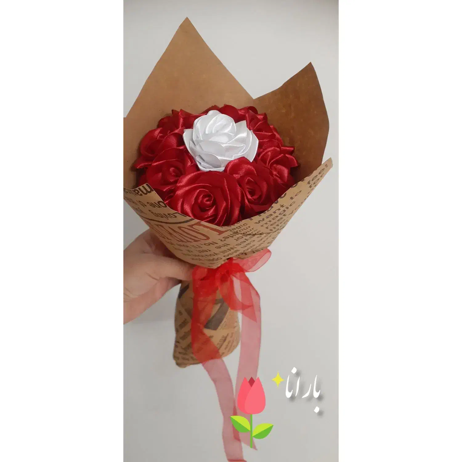 گل های جاودان روبانی|گل مصنوعی|هشتگرد, شهرک بعثت|دیوار