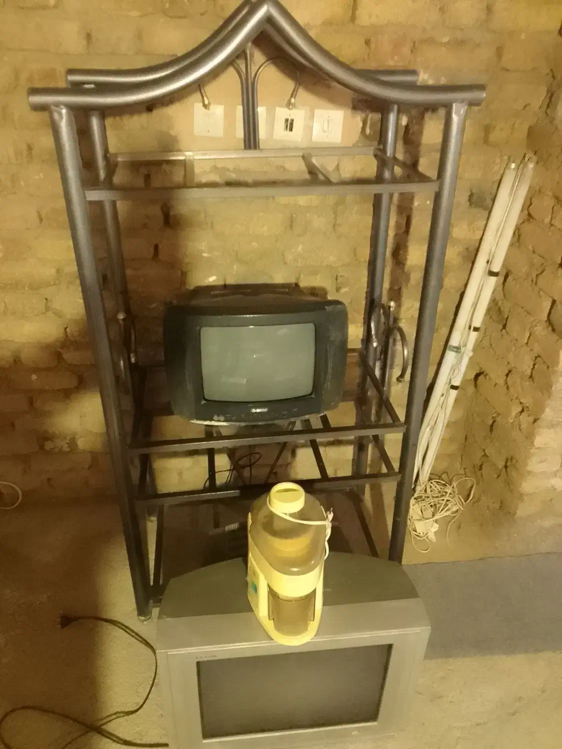 کلا همه با هم ۲۹۰۰۰۰۰  . .|تلویزیون و پروژکتور|سنقر, |دیوار