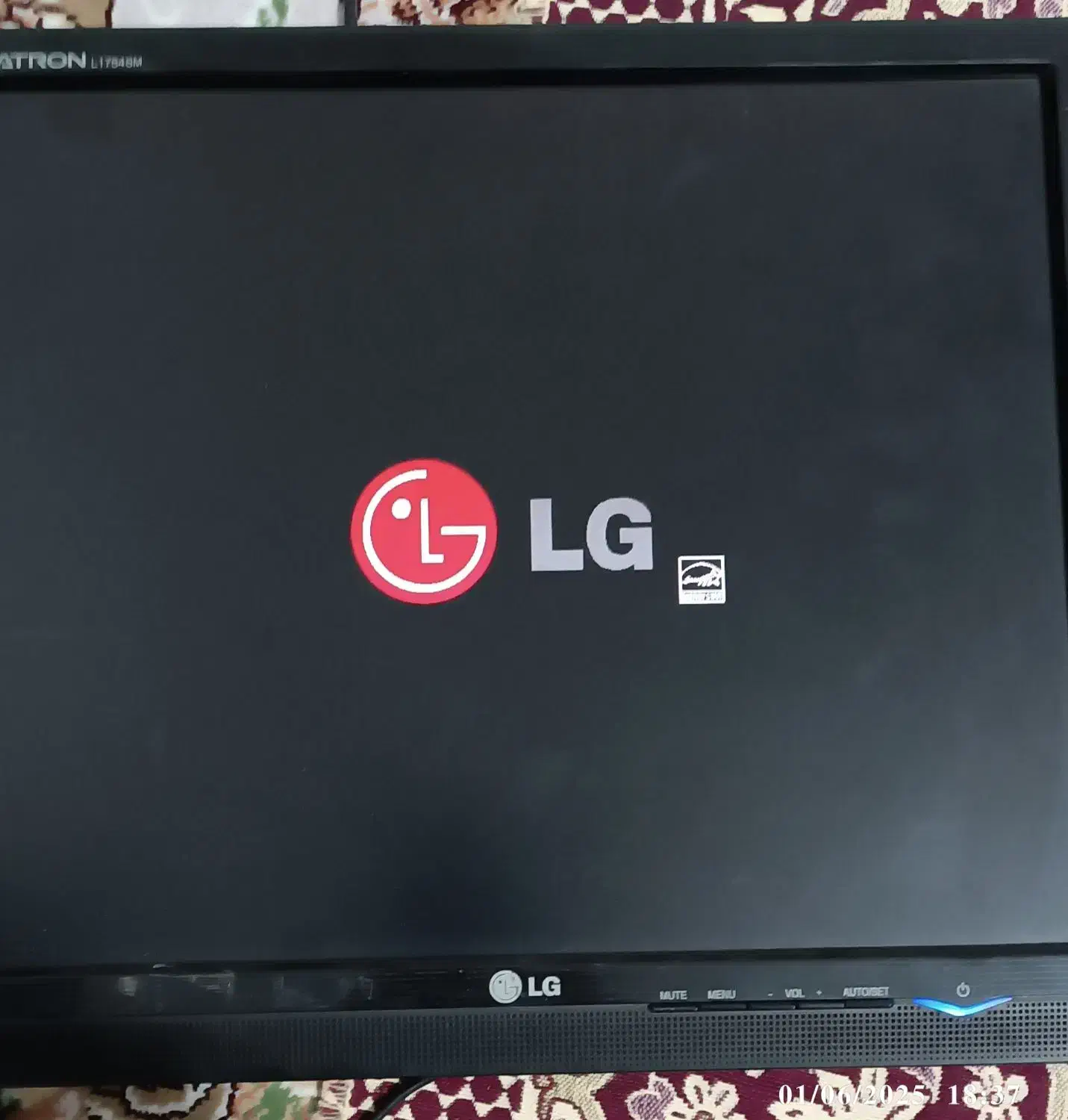 مانیتور الجی 1754|قطعات و لوازم جانبی رایانه|گلستان (تهران), |دیوار