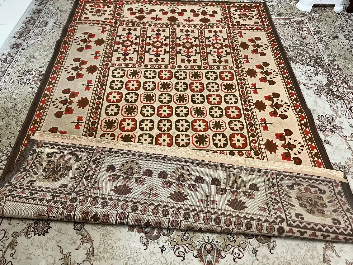 گلیم فرش ۴ متری|گلیم، جاجیم، گبه|رشت, لاکانی|دیوار