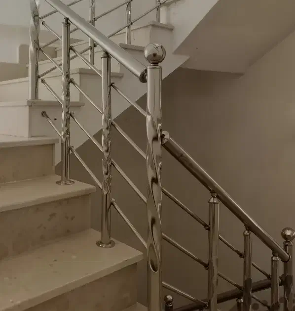 تولید کننده و نصب نرده استیل/ تضمین قیمت ارزان|خدمات پیشه و مهارت|اصفهان, سرچشمه|دیوار