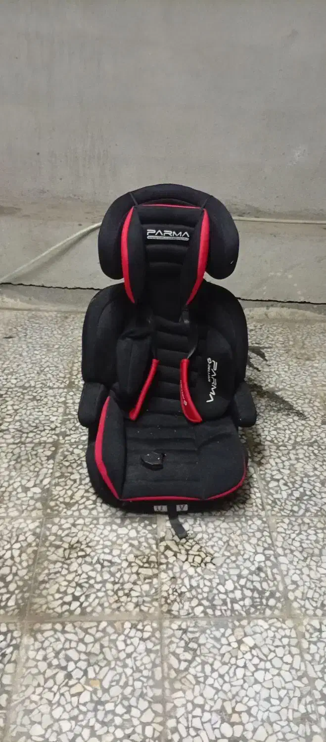 صندلی ماشین کاملا نو|تخت و صندلی بچه|بندر انزلی, کلیور|دیوار