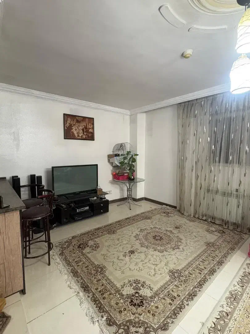 رهن فوری آپارتمان درخیابان ۹ دی|اجارهٔ آپارتمان|شاهینشهر, ۹ دی|دیوار