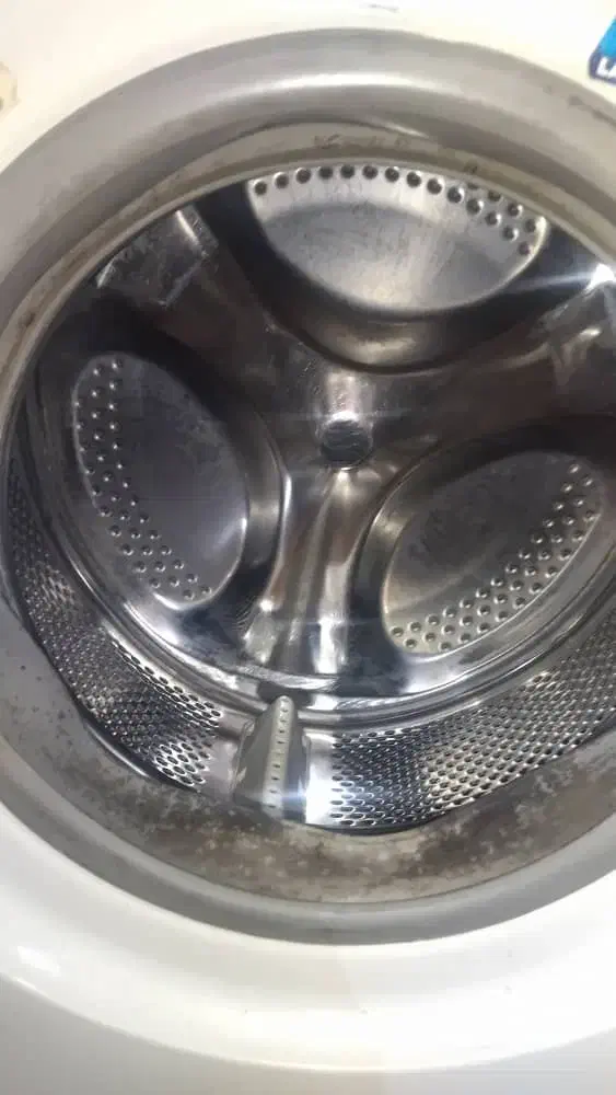 فروش ماشین لباسشویی مارک Indesit(ایندیزیت)|ماشین لباسشویی و خشک‌کن لباس|شیراز, درکی|دیوار