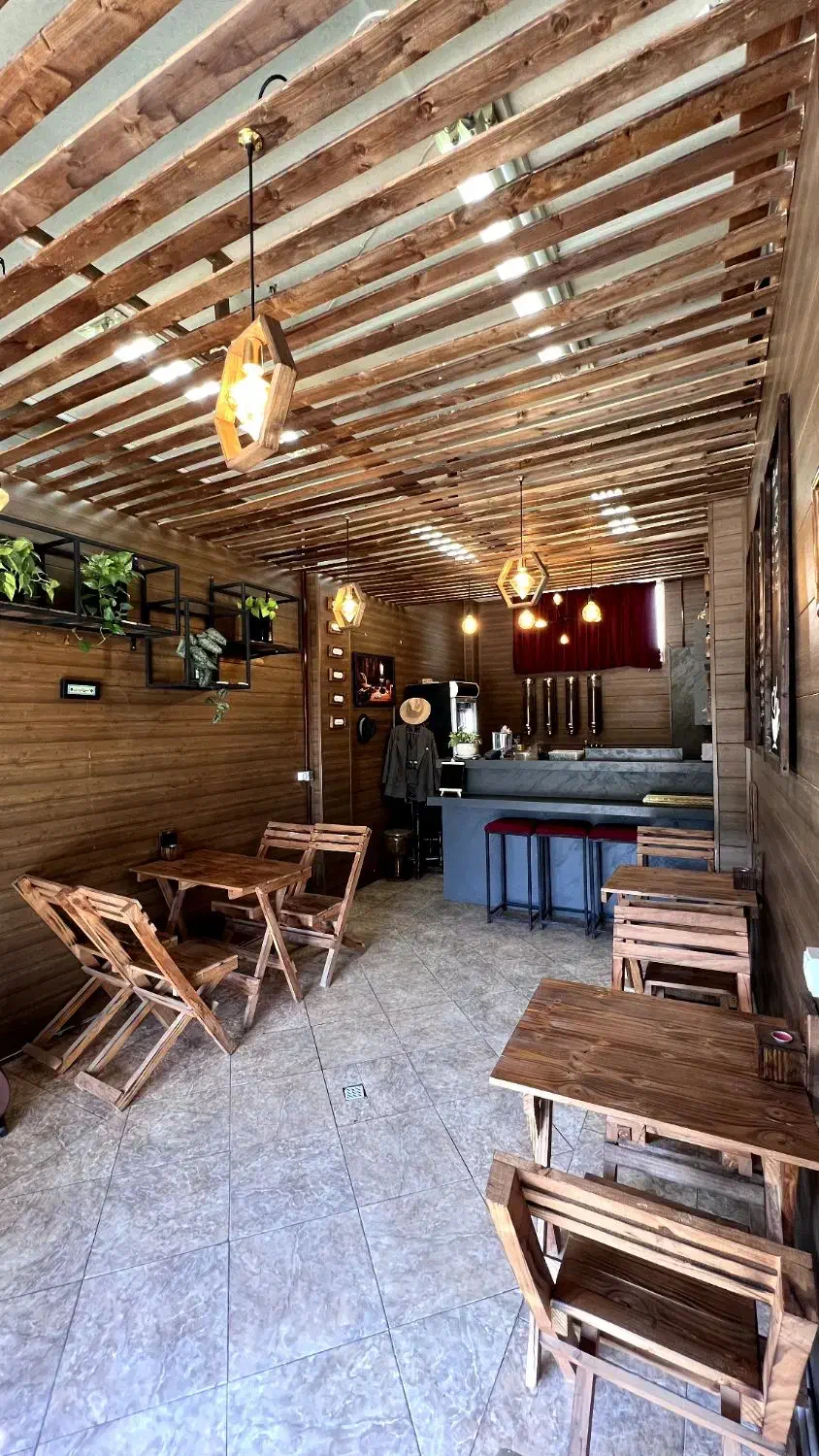 چهار پایه|میز و صندلی غذاخوری|زیباشهر, |دیوار