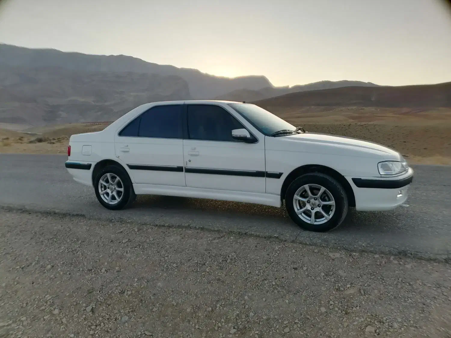 فروش پارس سال سفارشی 1402|خودرو سواری و وانت|سمیرم, |دیوار