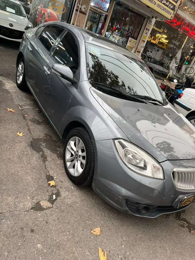 برلیانس h330 موتور بزرگ مدل ۱۳۹۷ نوک مدادی|خودرو سواری و وانت|تهران, تهرانپارس شرقی|دیوار