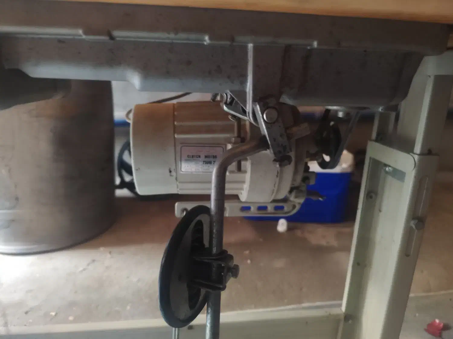 چرخ راسته دوز زوجی|چرخ خیاطی و ریسندگی|میاندوآب, |دیوار